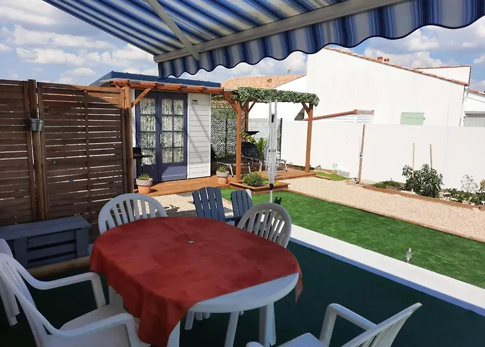 Maison Recente Proche Centre-ville, 6 Couchages - Fr-1-194-432