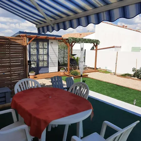 Maison Recente Proche Centre-ville, 6 Couchages - Fr-1-194-432