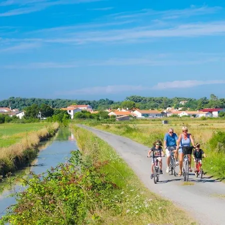 Maison Recente Proche Centre-ville, 6 Couchages - Fr-1-194-432 بيت للعطل